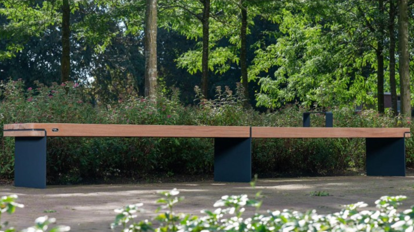 Redéfinir l'espace urbain avec des bancs modulaires innovants